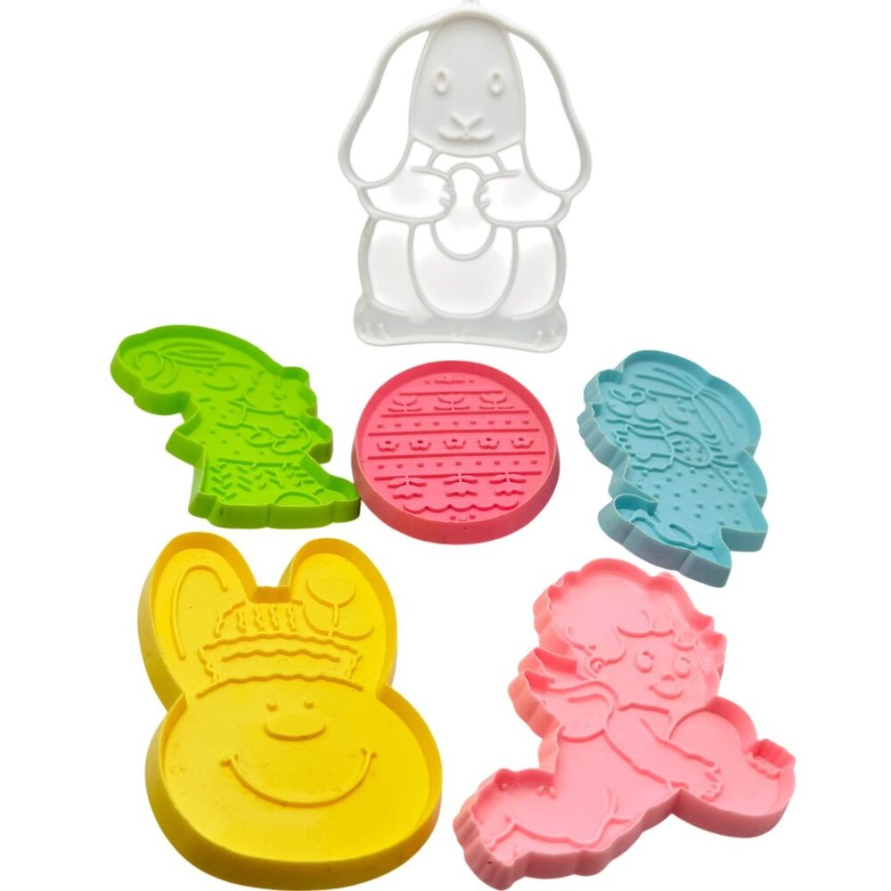 Hallmark Spring Easter Plastic Cookie Cutters Bunny Cupid Chick Egg Set Of 6 Vtg